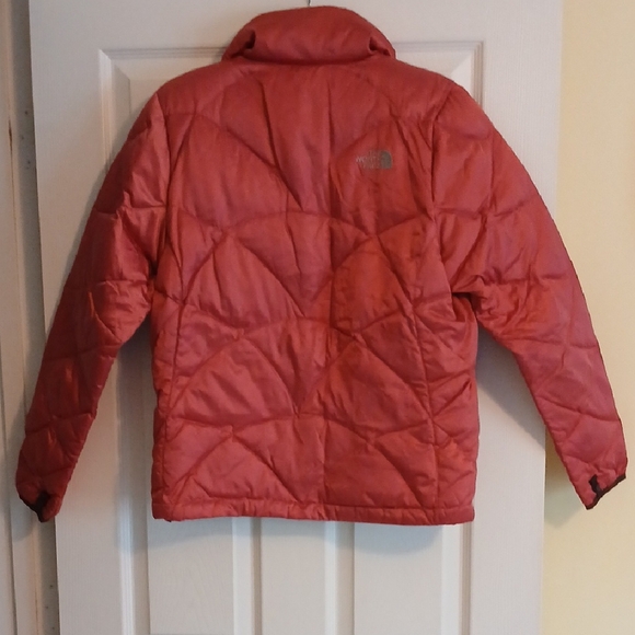 The North Face Red Puffer Jacket - Picture 3 of 11